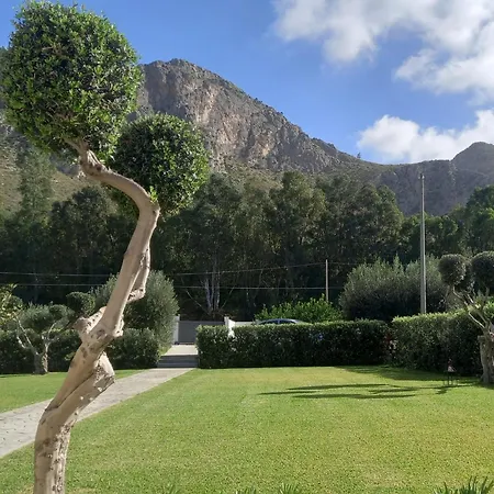 Eagle Appartement Terrasini